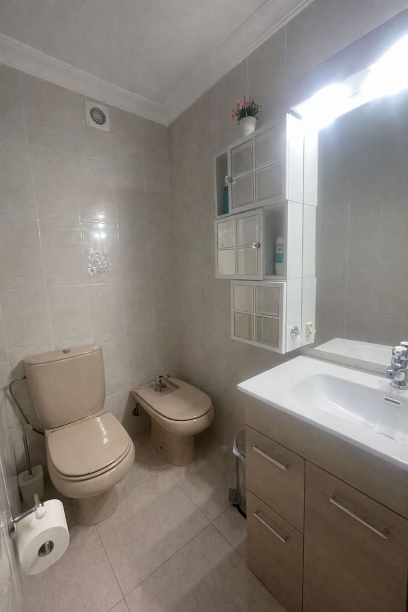 3 soverom Leilighet til salgs i Santa Cruz de Tenerife med garasje - € 450 000 (Ref: 9679549)