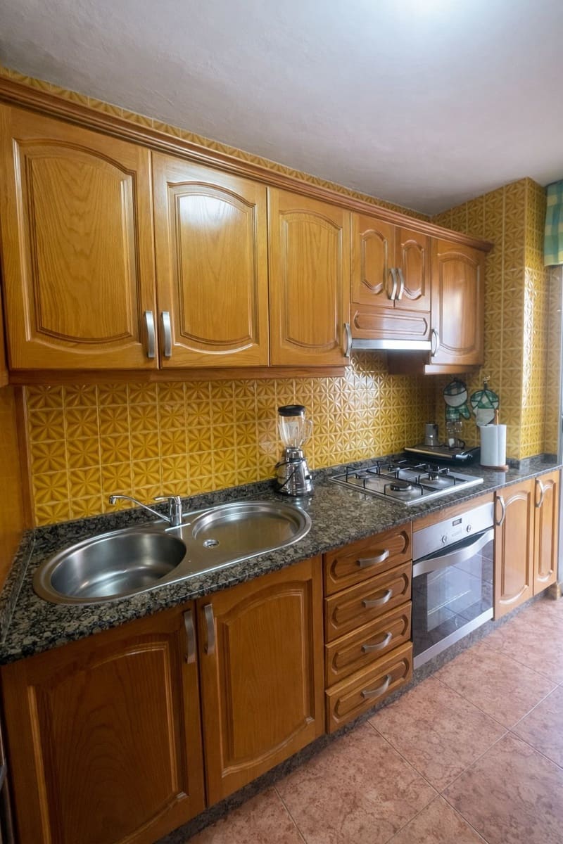 3 soverom Leilighet til salgs i Santa Cruz de Tenerife med garasje - € 450 000 (Ref: 9679549)