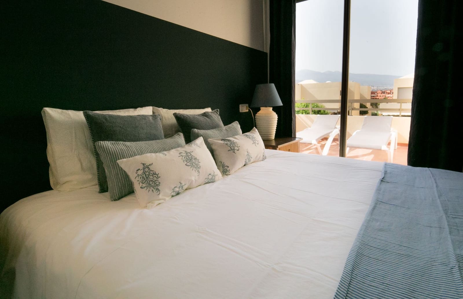 3 bedroom Semi-detached Villa for sale in Granadilla de Abona with pool garage - € 550,000 (Ref: 9694851)