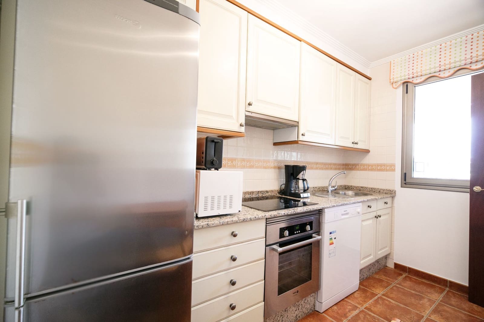 3 bedroom Semi-detached Villa for sale in Granadilla de Abona with pool garage - € 550,000 (Ref: 9694851)