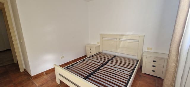 2 makuuhuone Asunto myytävänä paikassa La Quinta, Santa Ursula mukana uima-altaan - 265 000 € (Ref: 9726409)