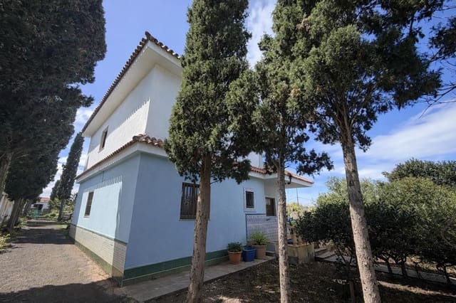 5 bedroom Villa for sale in Tacoronte - € 480,000 (Ref: 9731713)