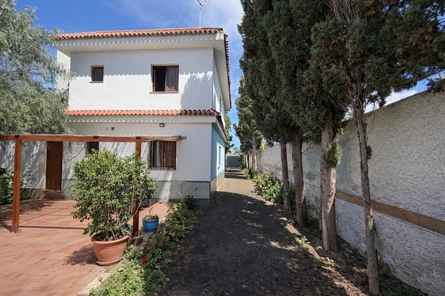 5 bedroom Villa for sale in Tacoronte - € 480,000 (Ref: 9731713)