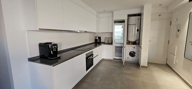 3 chambre Appartement à vendre à Santa Cruz de Tenerife - 558 000 € (Ref: 9788034)