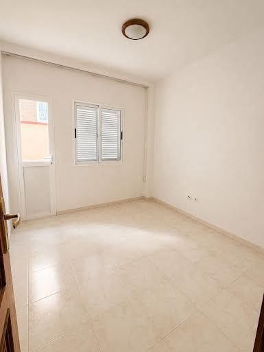 4 sovrum Lägenhet till salu i Santa Cruz de Tenerife - 295 000 € (Ref: 9833337)