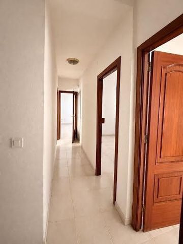 4 sovrum Lägenhet till salu i Zona Centro, Santa Cruz de Tenerife - 295 000 € (Ref: 9833337)