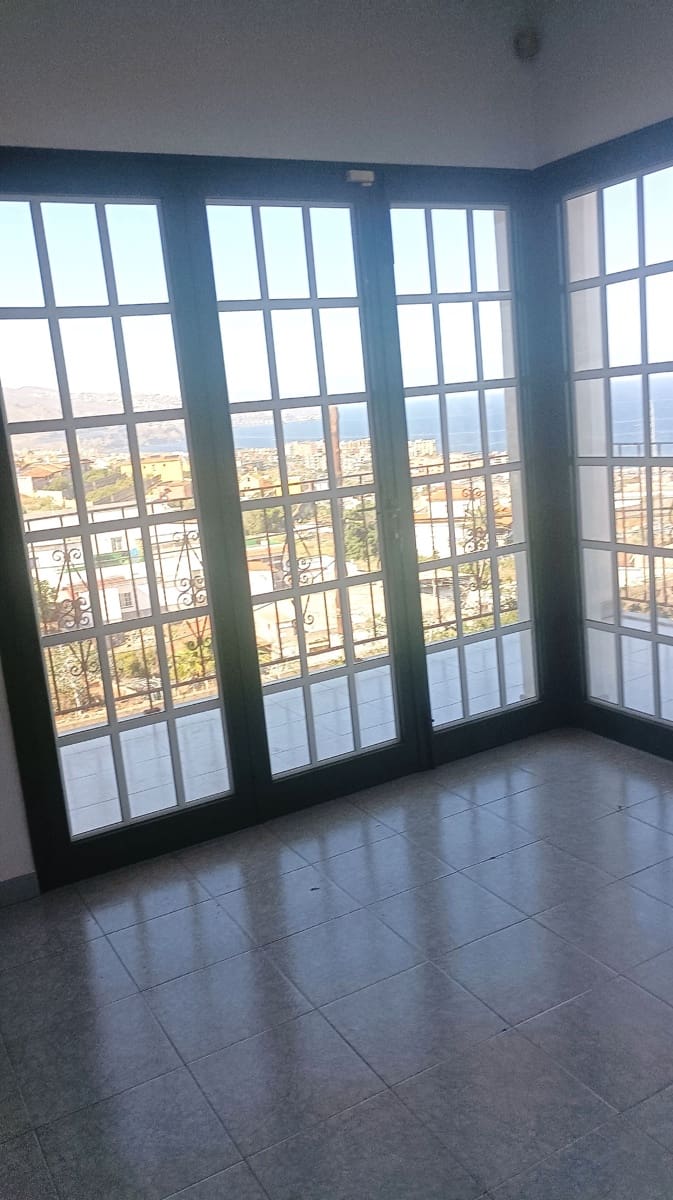 4 bedroom Villa for sale in Candelaria with pool garage - € 670,000 (Ref: 9849068)