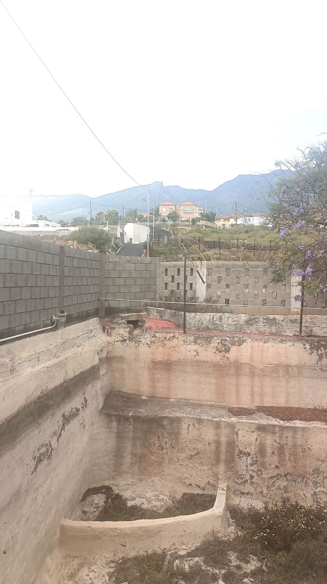 4 bedroom Villa for sale in Candelaria with pool garage - € 670,000 (Ref: 9849068)