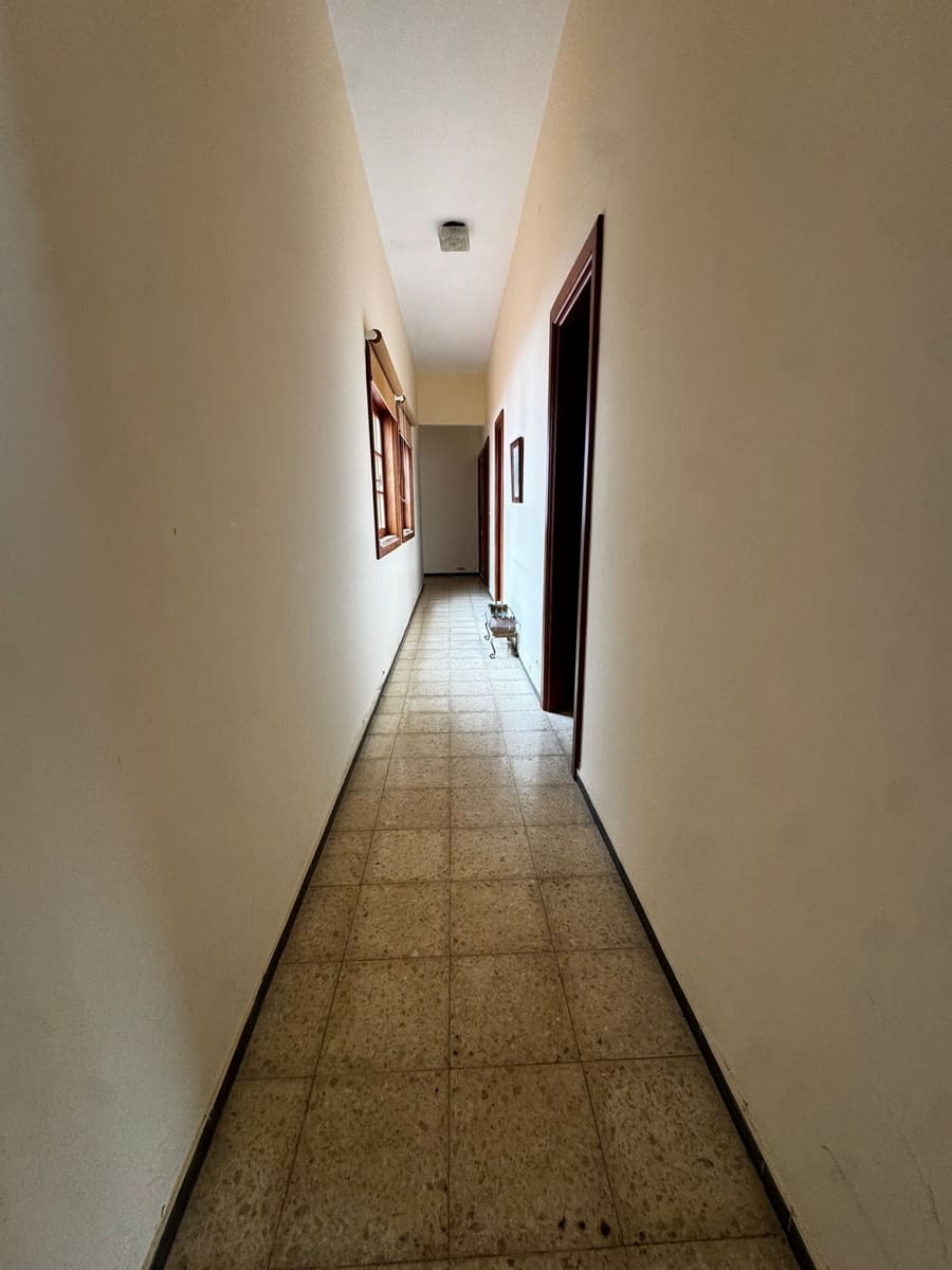 9 bedroom Townhouse for sale in Hermigua - € 375,000 (Ref: 9855029)