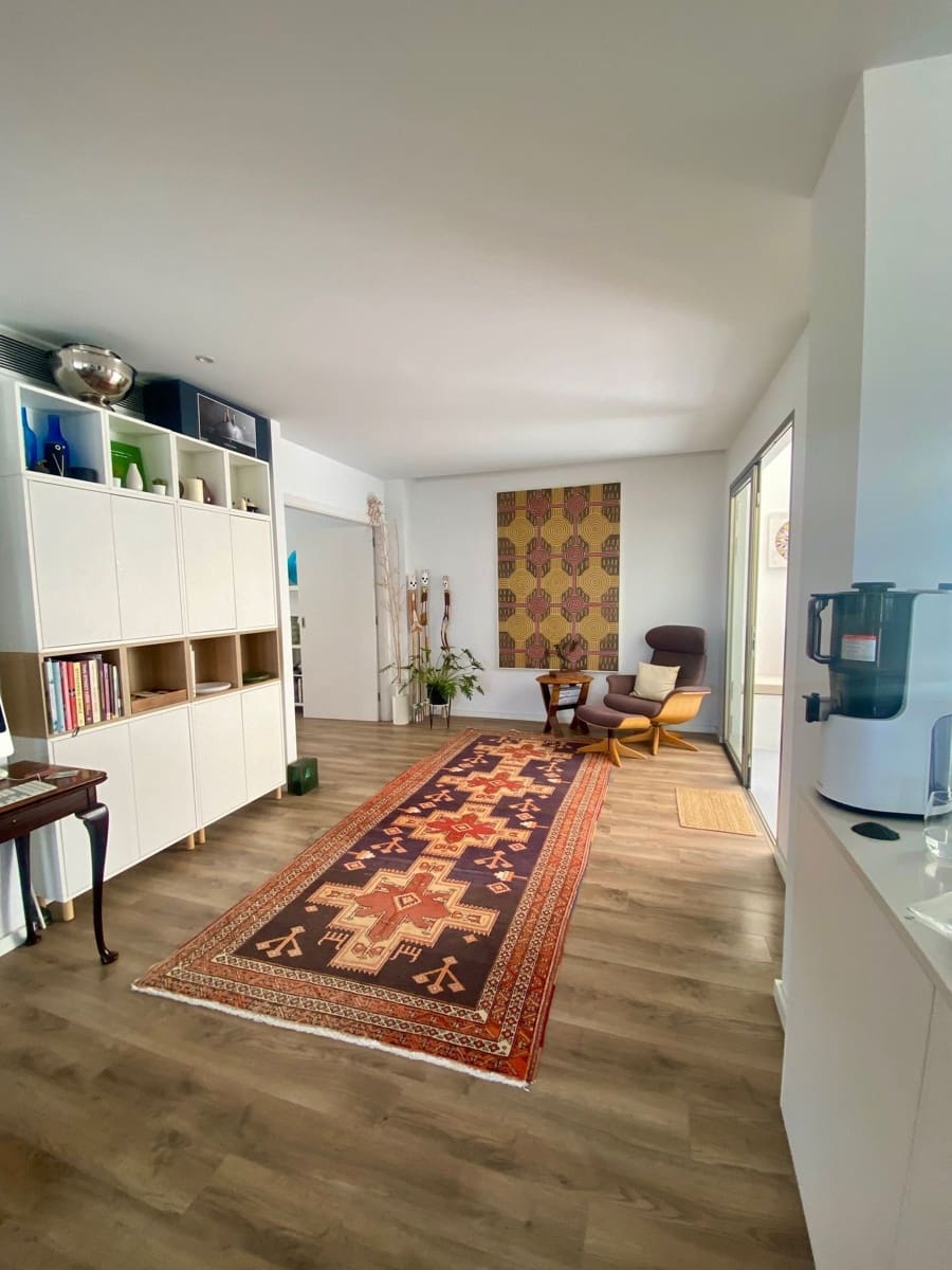 3 bedroom Flat for sale in Santa Cruz de Tenerife with garage - € 534,000 (Ref: 9861607)