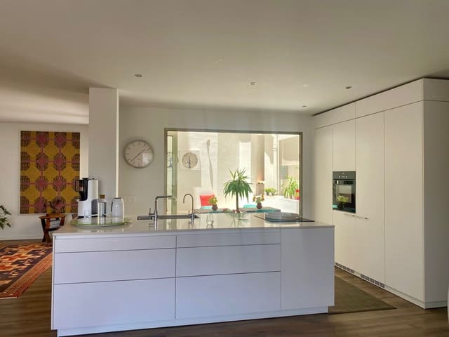 3 makuuhuone Asunto myytävänä paikassa Chapatal, Santa Cruz de Tenerife mukana 
autotalli - 534 000 € (Ref: 9861607)