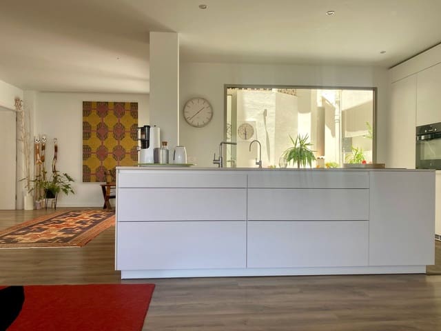 3 makuuhuone Asunto myytävänä paikassa Chapatal, Santa Cruz de Tenerife mukana 
autotalli - 534 000 € (Ref: 9861607)