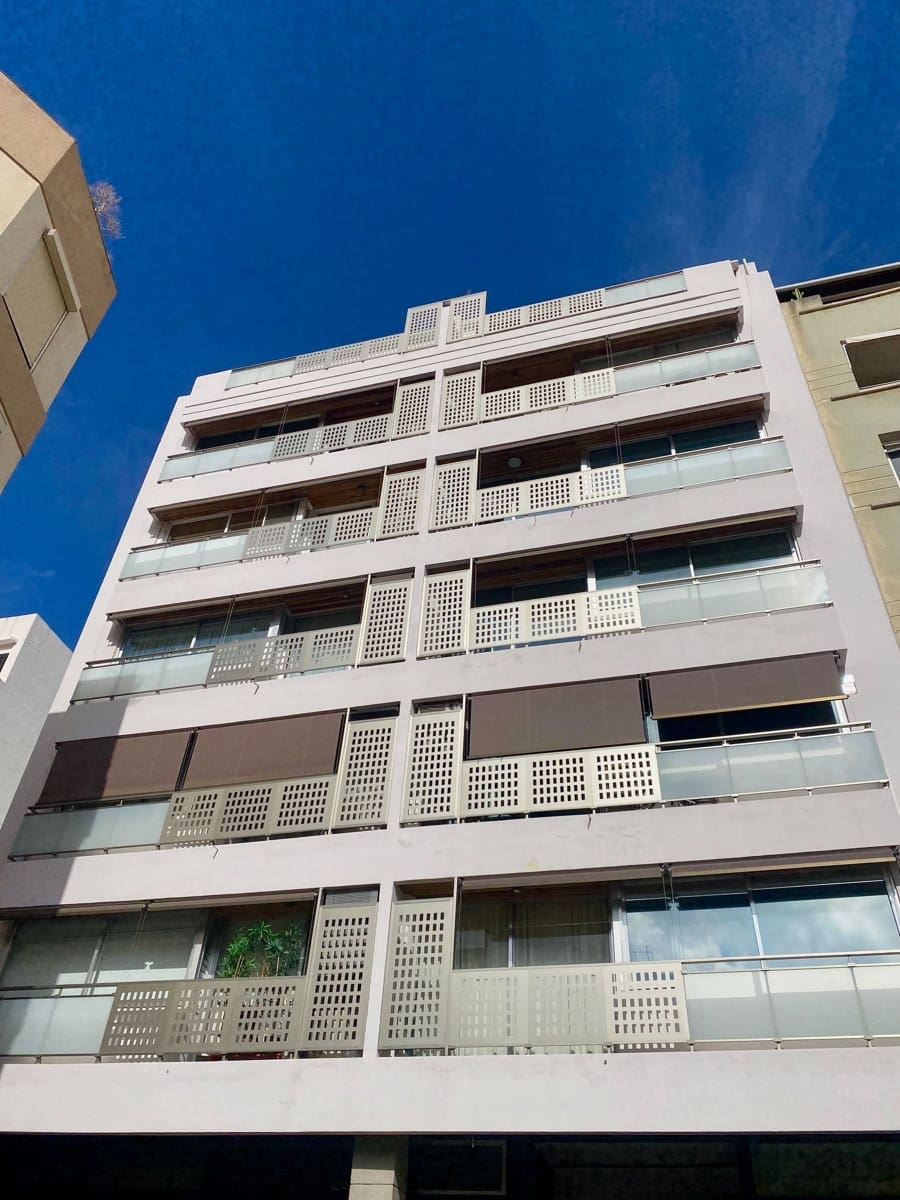 4 bedroom Flat for sale in Santa Cruz de Tenerife with garage - € 505,000 (Ref: 9919925)