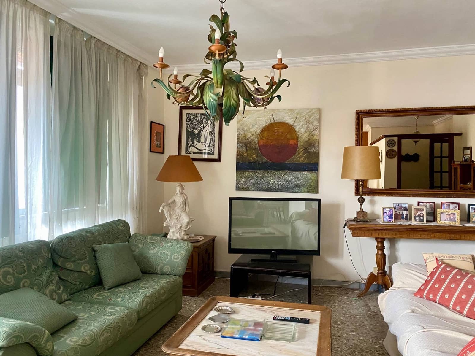 4 bedroom Flat for sale in Santa Cruz de Tenerife with garage - € 505,000 (Ref: 9919925)