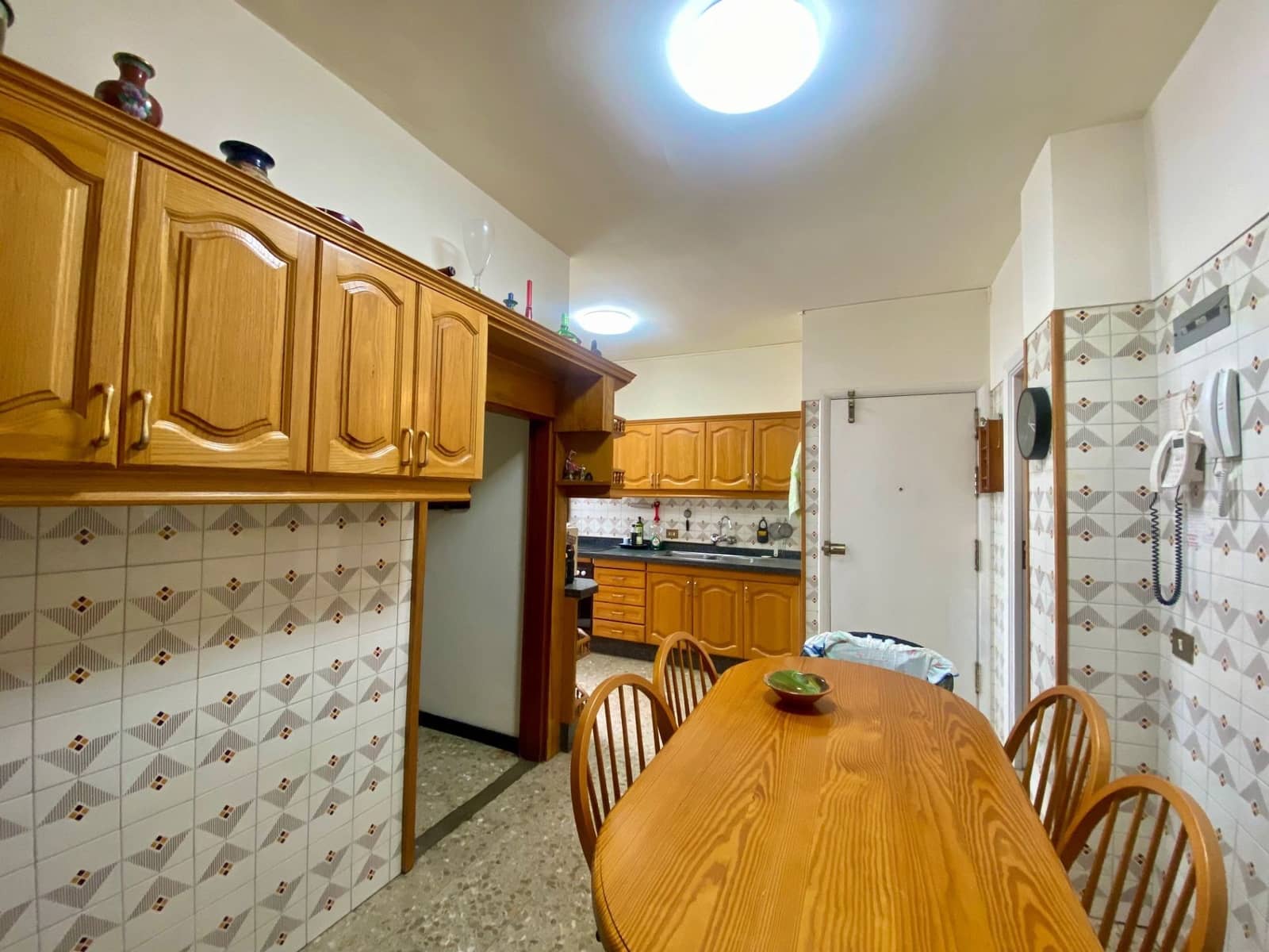 4 bedroom Flat for sale in Santa Cruz de Tenerife with garage - € 505,000 (Ref: 9919925)