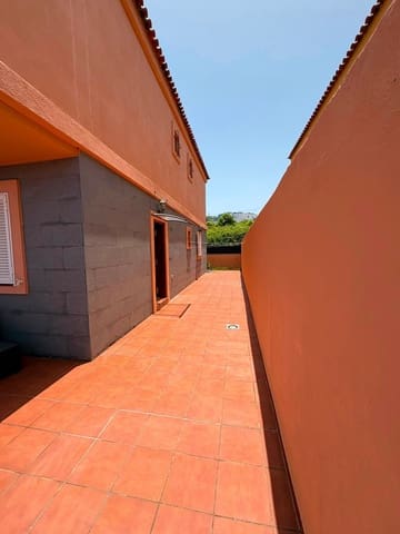 3 sypialnia Dom na sprzedaż w Tacoronte z garażem - 420 000 € (Ref: 9974716)