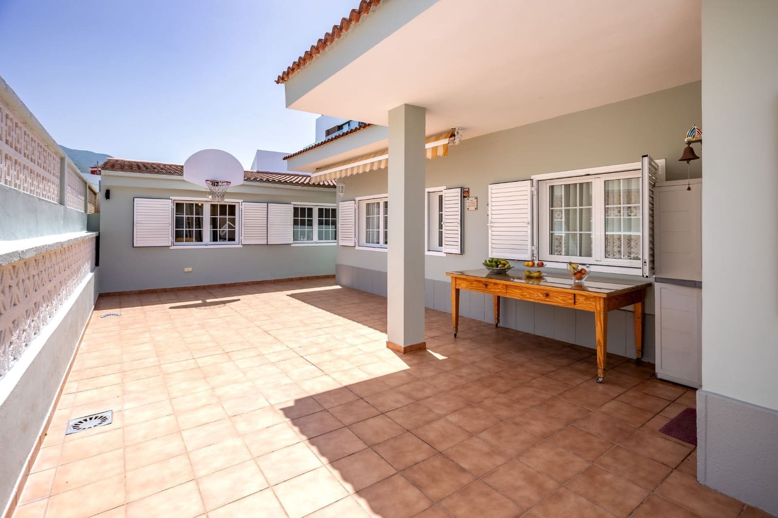 4 sovrum Villa till salu i Tegueste med garage - 650 000 € (Ref: 9974717)