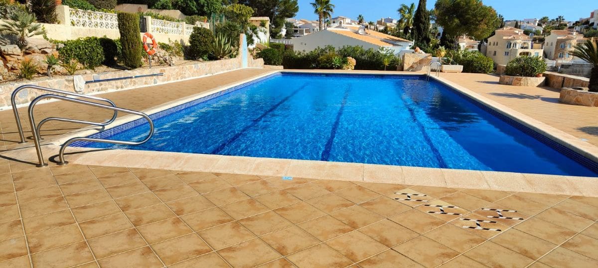 2 sovrum Lägenhet till salu i Benitachell / Benitatxell med pool - 399 000 € (Ref: 10114442)