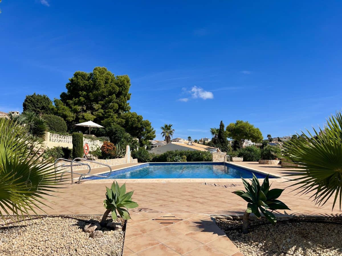 2 bedroom Apartment for sale in Benitachell / Benitatxell with pool - € 399,000 (Ref: 10114442)