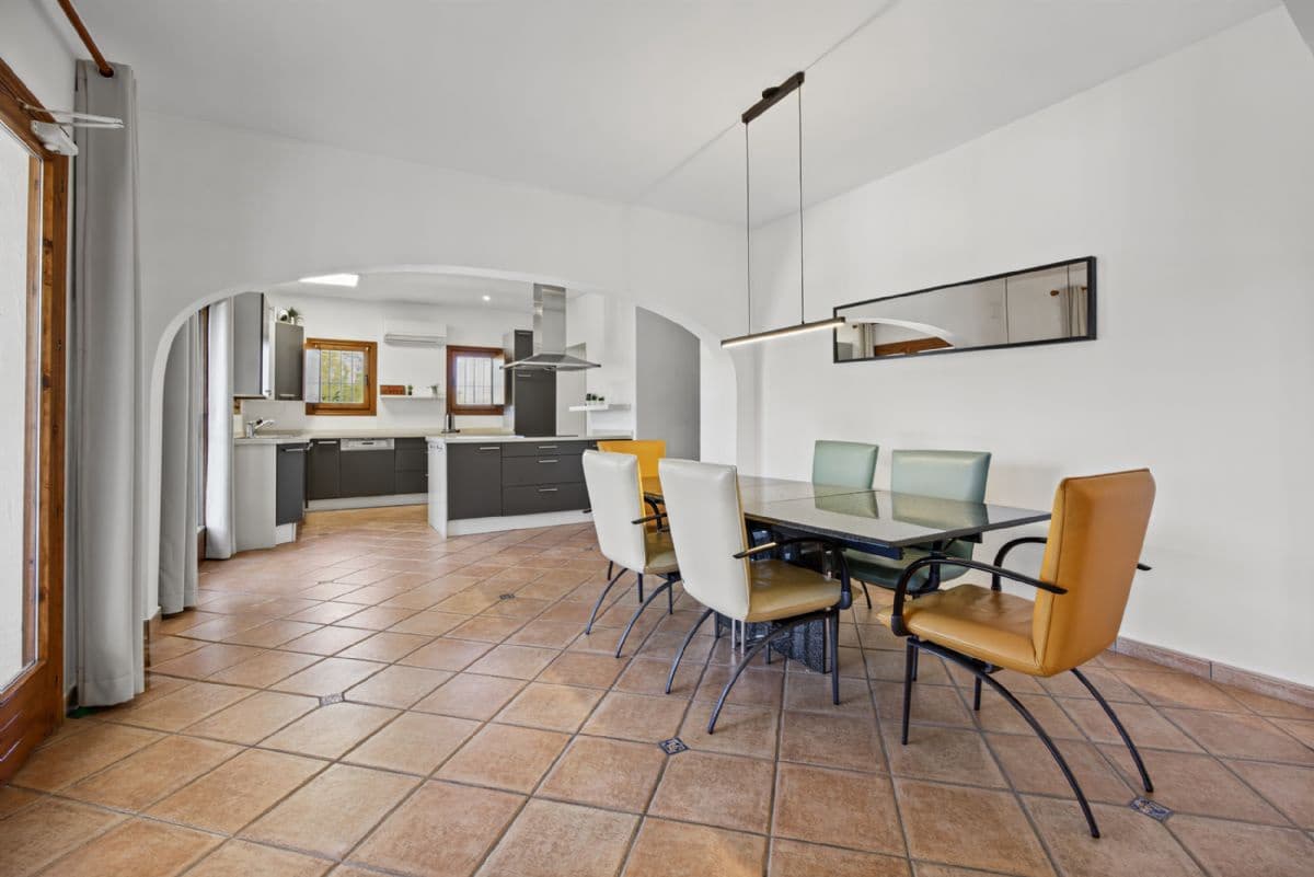 5 soverom Villa til salgs i Benissa med svømmebasseng garasje - € 990 000 (Ref: 10179702)