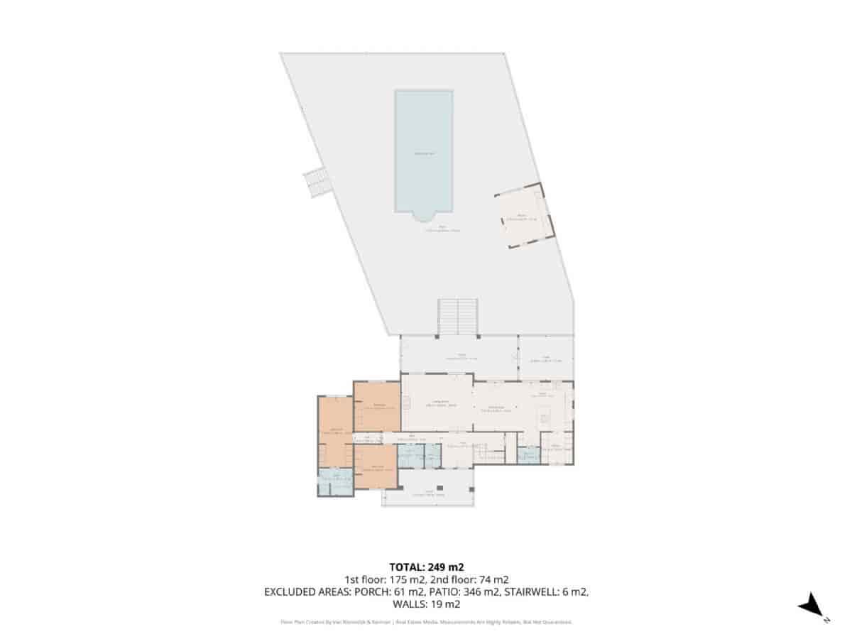 5 soverom Villa til salgs i Benissa med svømmebasseng garasje - € 990 000 (Ref: 10179702)