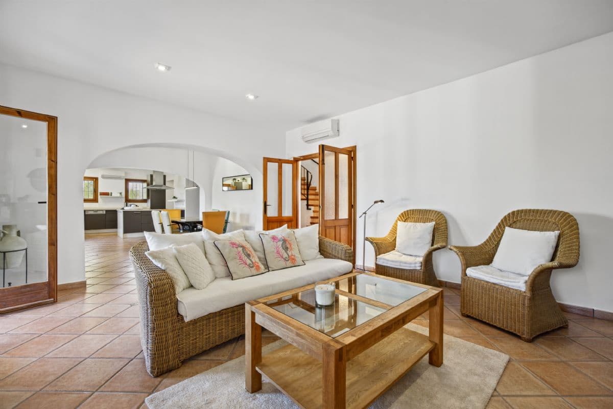 5 soverom Villa til salgs i Benissa med svømmebasseng garasje - € 990 000 (Ref: 10179702)