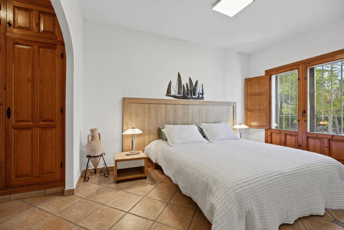 5 soverom Villa til salgs i Benissa med svømmebasseng garasje - € 990 000 (Ref: 10179702)