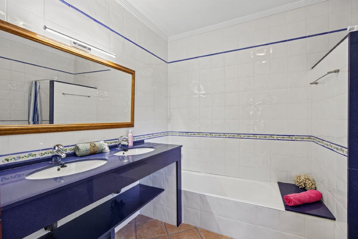5 soverom Villa til salgs i Benissa med svømmebasseng garasje - € 990 000 (Ref: 10179702)