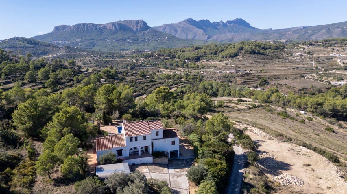 5 soverom Villa til salgs i Benissa med svømmebasseng garasje - € 990 000 (Ref: 10179702)