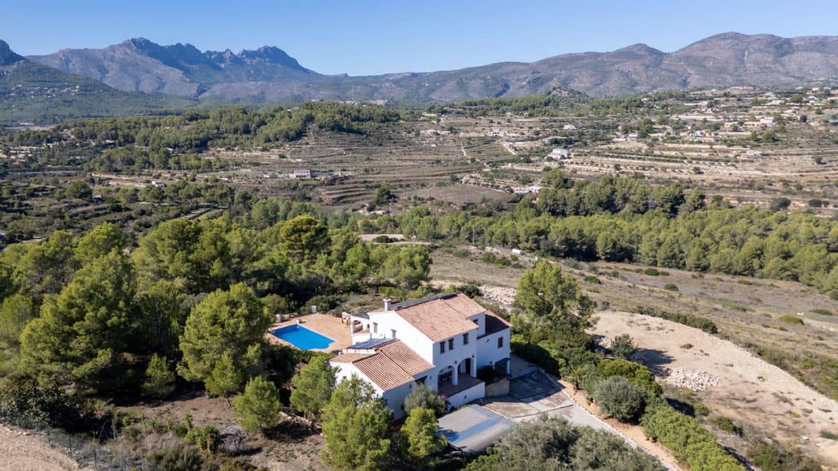 5 soverom Villa til salgs i Benissa med svømmebasseng garasje - € 990 000 (Ref: 10179702)