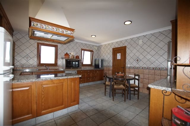 11 Zimmer Villa zu verkaufen in Benissa mit Pool - 680.000 € (Ref: 7710750)