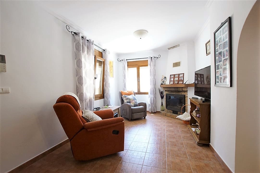 11 Zimmer Villa zu verkaufen in Benissa mit Pool - 680.000 € (Ref: 7710750)