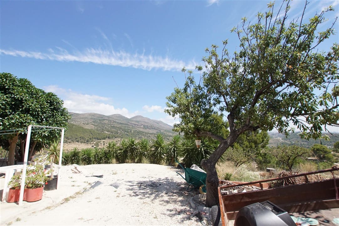 11 Zimmer Villa zu verkaufen in Benissa mit Pool - 680.000 € (Ref: 7710750)