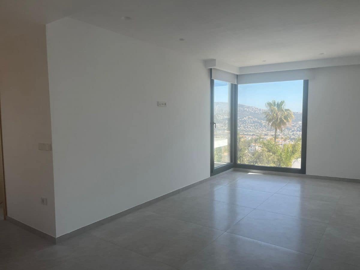 3 bedroom Villa for sale in Moraira with pool - € 2,250,000 (Ref: 7912018)
