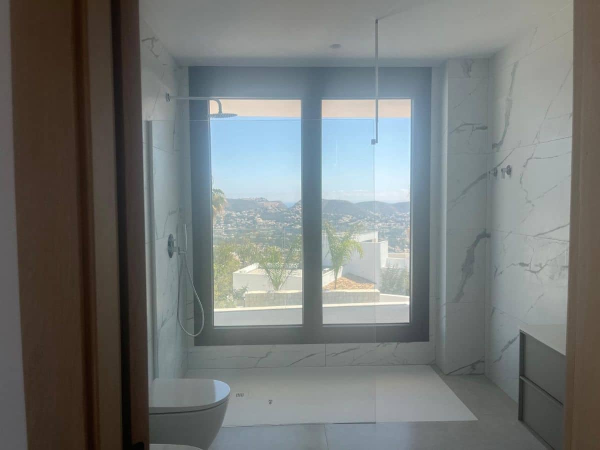 3 bedroom Villa for sale in Moraira with pool - € 2,250,000 (Ref: 7912018)