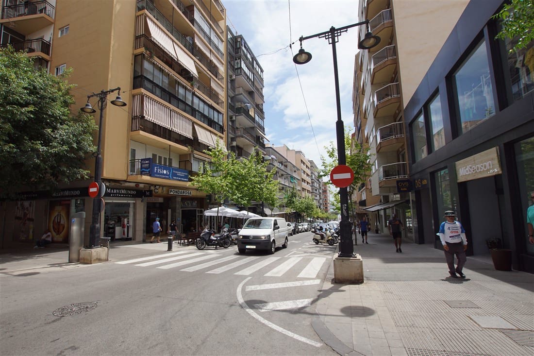 Bar/Restaurante de 2 habitaciones en Calpe / Calp en venta con piscina - 250.000 € (Ref: 7994135)