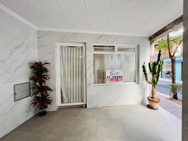 2 bedroom Restaurant/Bar for sale in Pueblo, Calpe / Calp with pool - € 250,000 (Ref: 7994135)