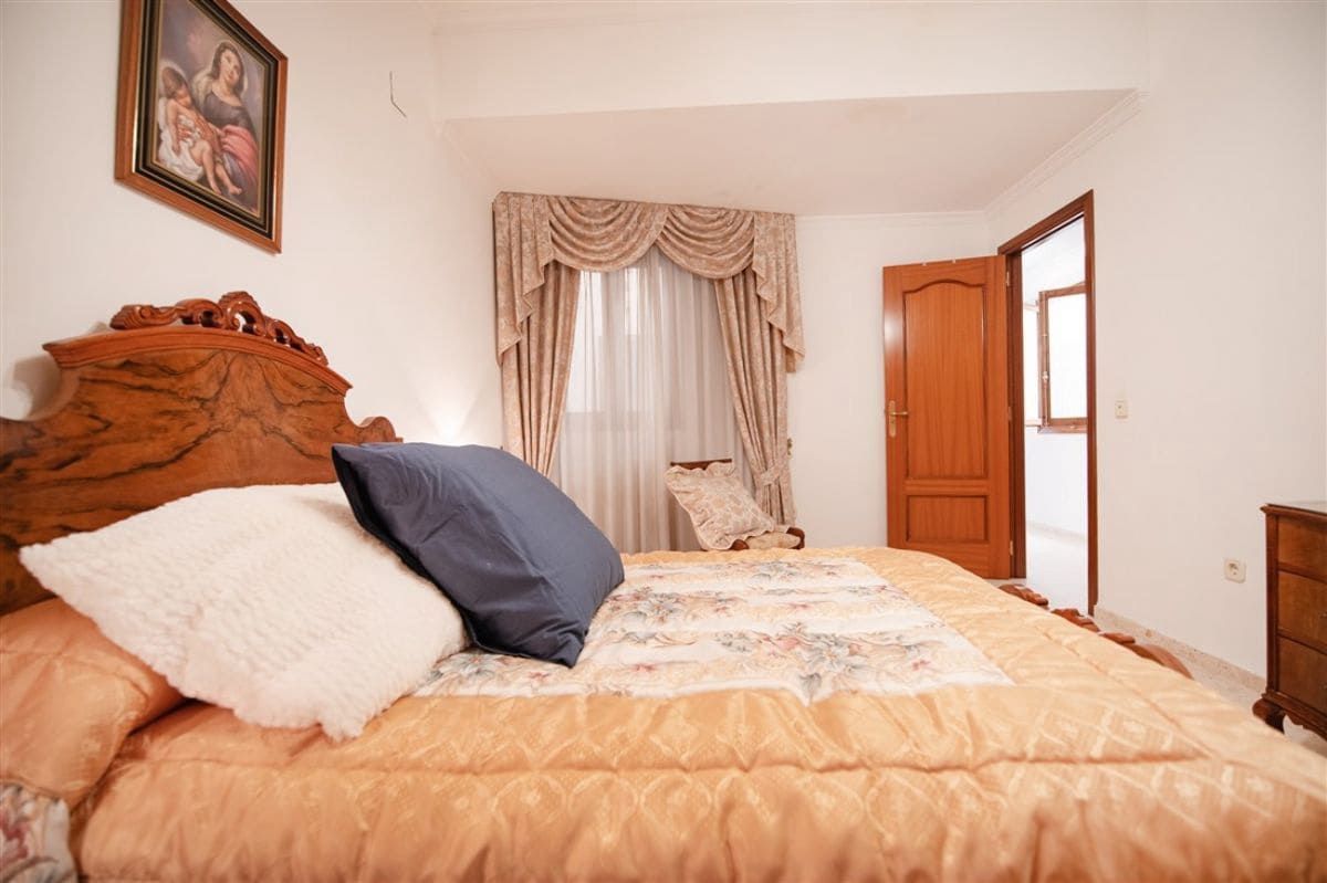 3 soveværelse Byhus til salg i Teulada med swimmingpool - € 335.000 (Ref: 8485100)