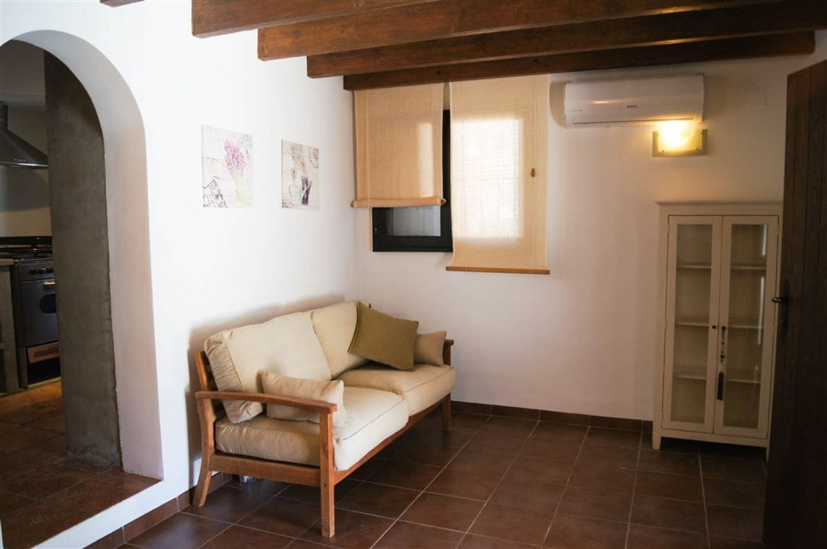 7 Zimmer Villa zu verkaufen in Benissa mit Pool - 1.050.000 € (Ref: 8779032)