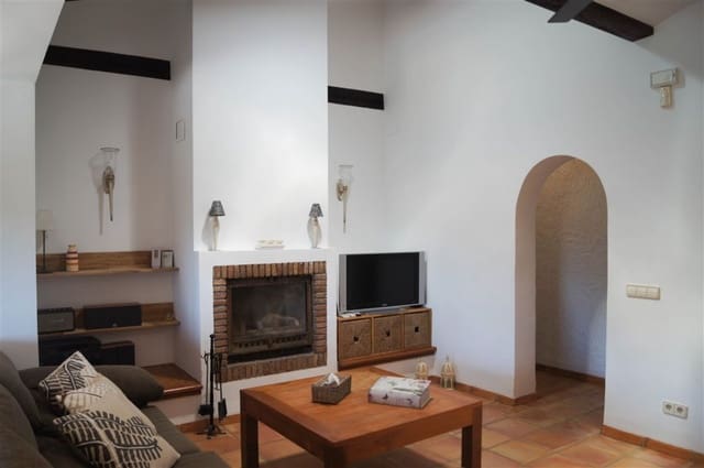 7 Zimmer Villa zu verkaufen in Benissa mit Pool - 1.050.000 € (Ref: 8779032)