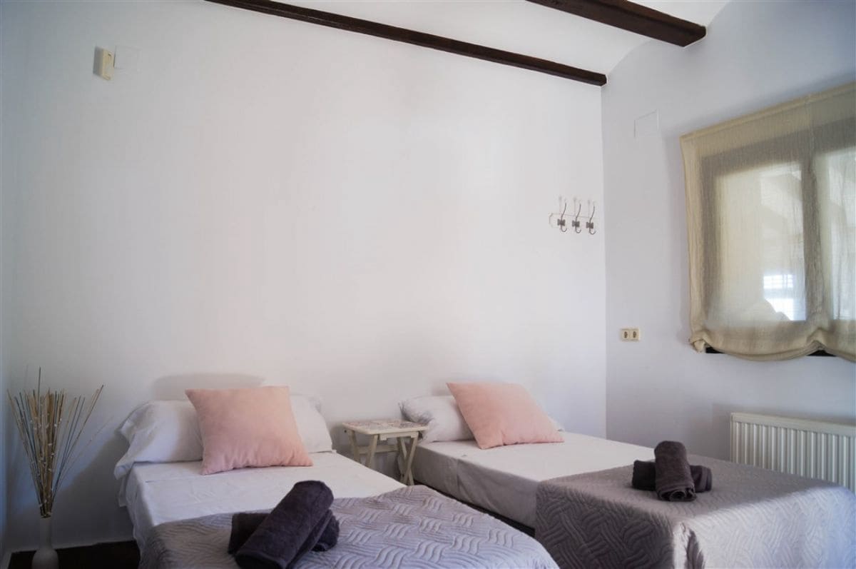 7 Zimmer Villa zu verkaufen in Benissa mit Pool - 1.050.000 € (Ref: 8779032)