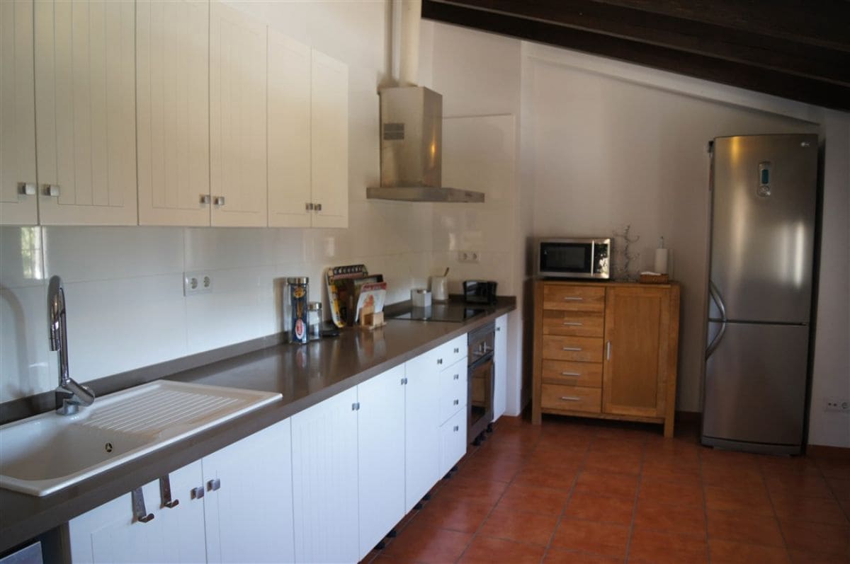 7 Zimmer Villa zu verkaufen in Benissa mit Pool - 1.050.000 € (Ref: 8779032)