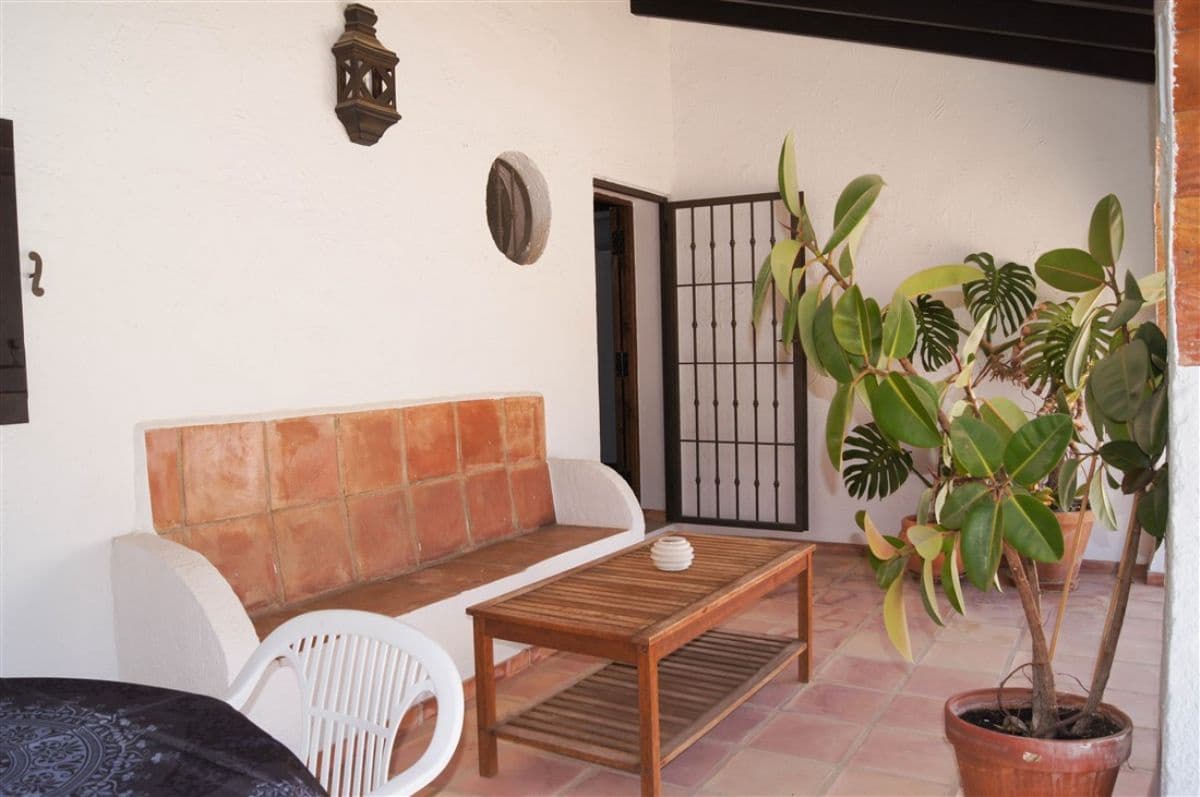 7 Zimmer Villa zu verkaufen in Benissa mit Pool - 1.050.000 € (Ref: 8779032)