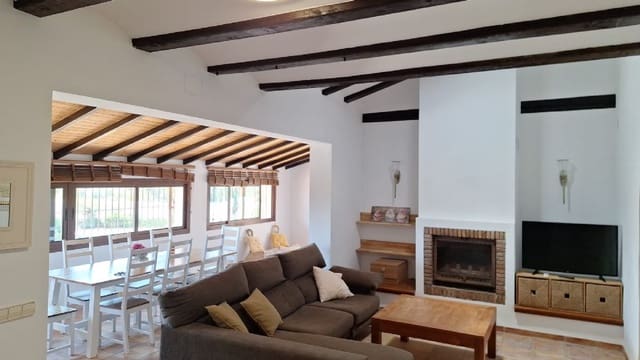 7 bedroom Villa for sale in Benissa with pool - € 1,050,000 (Ref: 8779032)