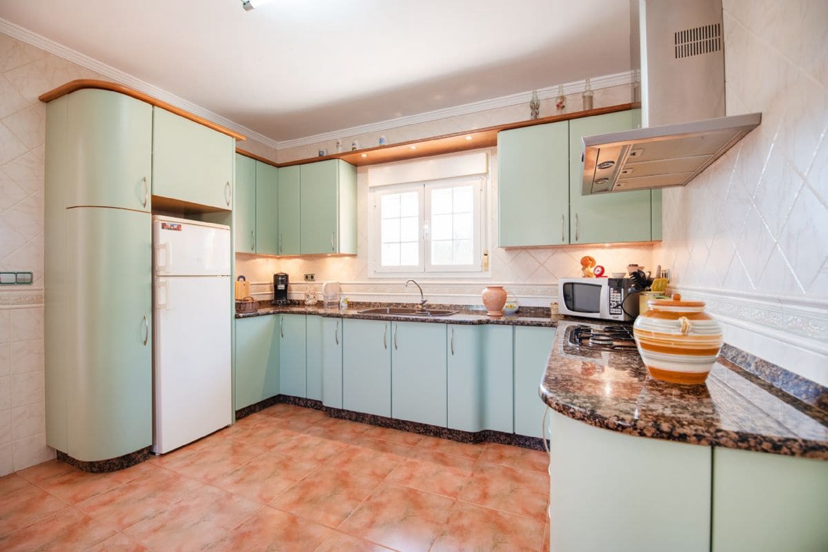 5 Zimmer Villa zu verkaufen in Calpe / Calp mit Pool - 726.500 € (Ref: 8820881)