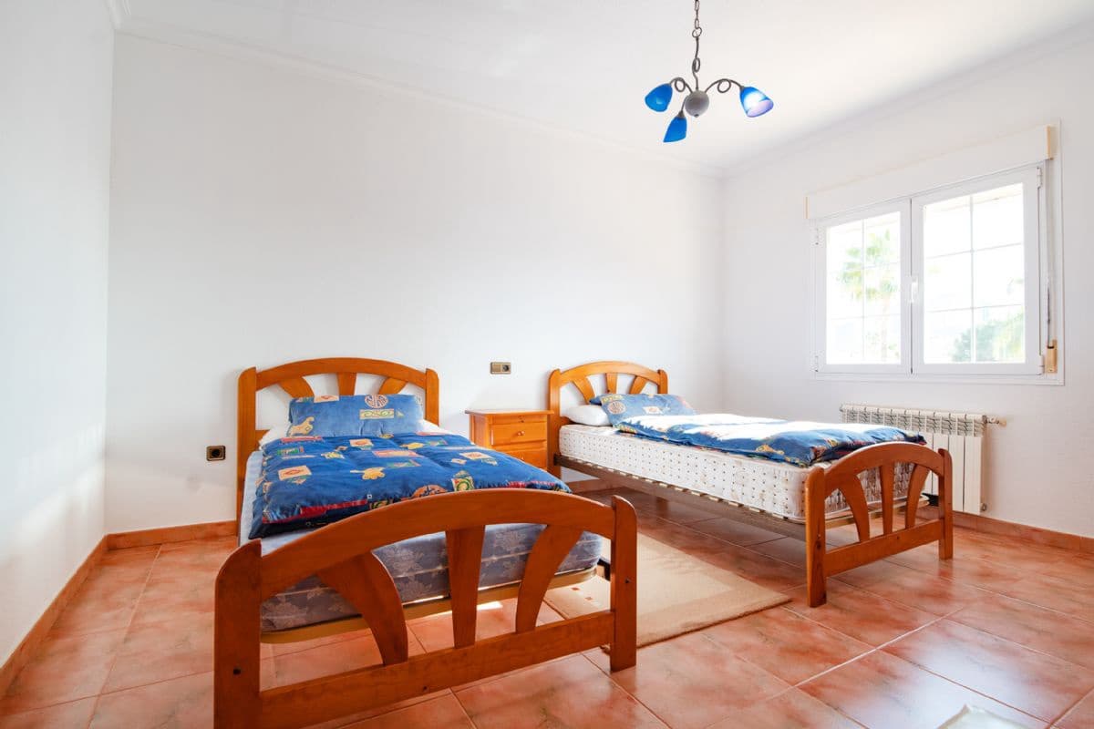 5 Zimmer Villa zu verkaufen in Calpe / Calp mit Pool - 726.500 € (Ref: 8820881)