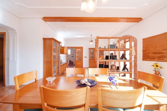 5 Zimmer Villa zu verkaufen in Calpe / Calp mit Pool - 726.500 € (Ref: 8820881)