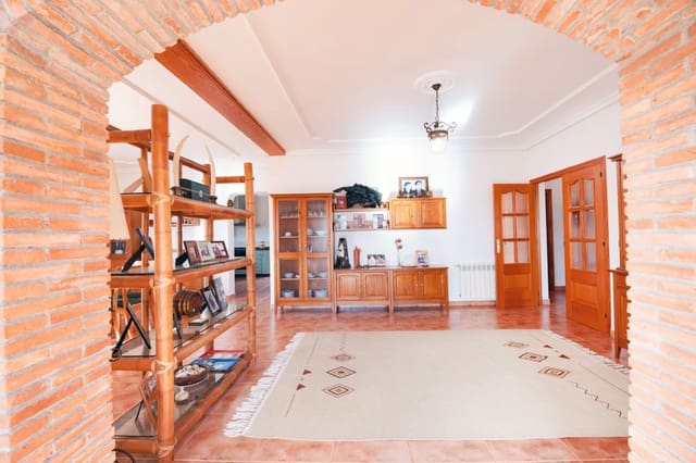 5 Zimmer Villa zu verkaufen in Calpe / Calp mit Pool - 726.500 € (Ref: 8820881)