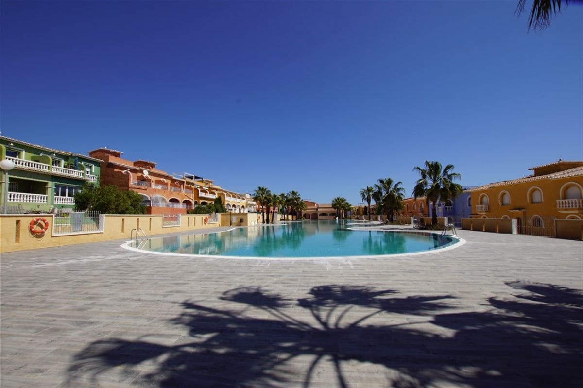 2 quarto Apartamento para venda em Benitachell / Benitatxell com piscina - 218 000 € (Ref: 8935890)