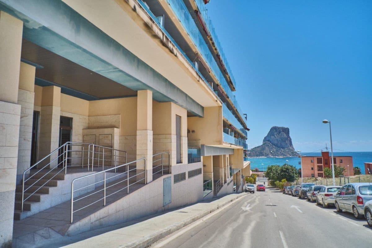 2 soveværelse Lejlighed til salg i Calpe / Calp med swimmingpool - € 300.000 (Ref: 9015495)